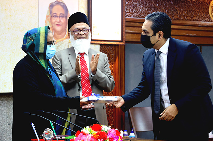 Bank Asia Donates Tk 4.0 Crore to Prime Minister’s Ashrayan Project-2 Fund